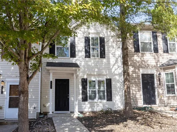 745 Crestwell Cir SW, Atlanta, GA 30331