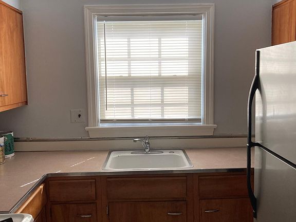 4th image of 2645 Taylorsville Rd APT 4A