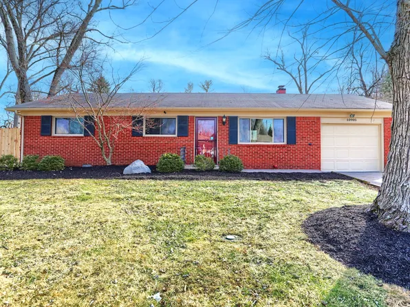 10905 College Place Dr, Indianapolis, IN 46280