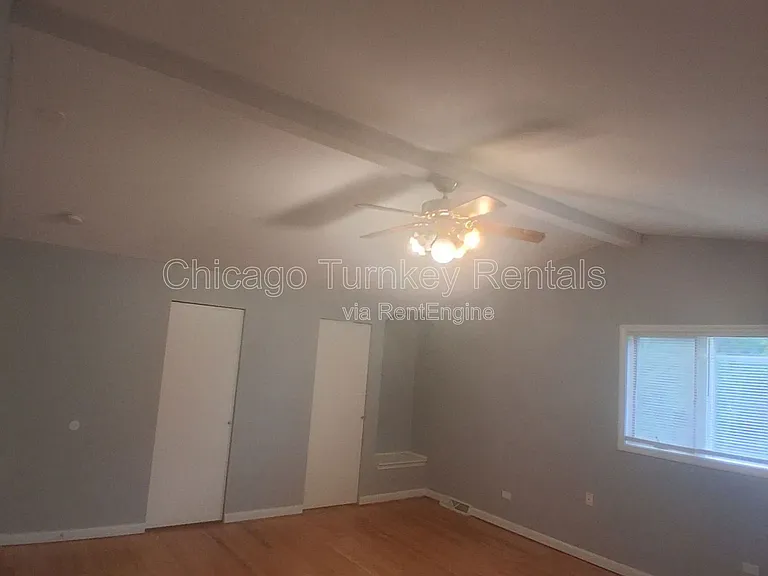 1204 E 166th Pl — Photo 15