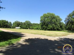 1420 NE Forest Ave, Topeka, KS 66616