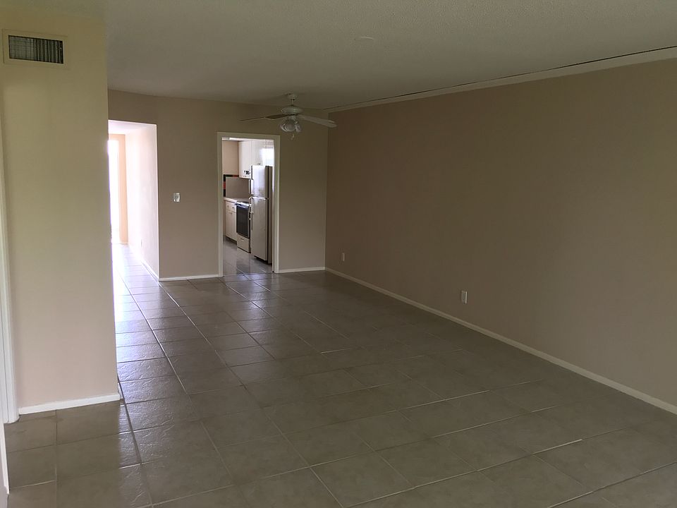 1st image of 2720 SW 22nd Ave APT 1512