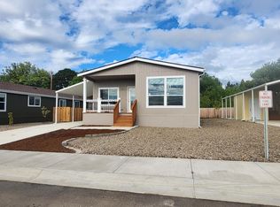 1284 N 19th St #260, Philomath, OR 97370