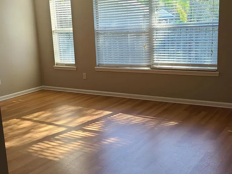 12737 Chandler View Ct — Photo 10