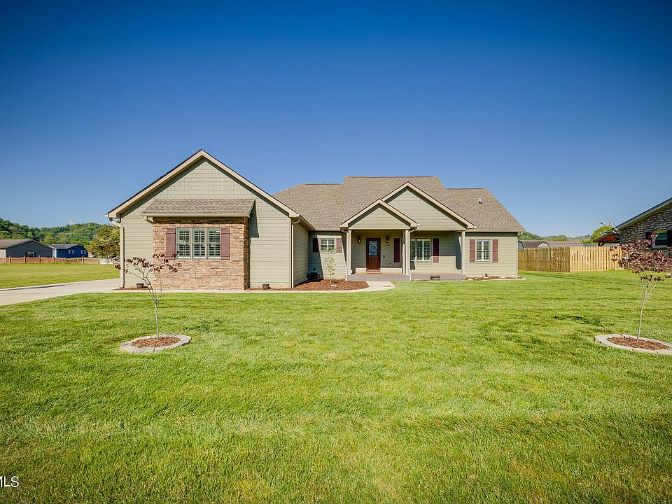 1st image of 184 Southgate Dr