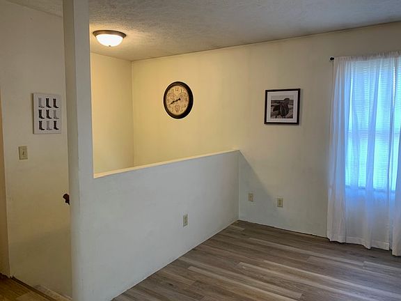 3rd image of 3005 N 50th St #1