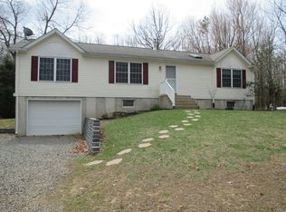 128 White Oak Dr, Jim Thorpe, PA 18229