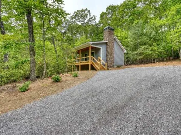 18 Canine Trl, Blairsville, GA 30512