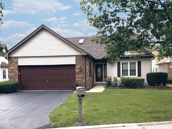 21070 W Hazelnut Ln, Plainfield, IL 60544