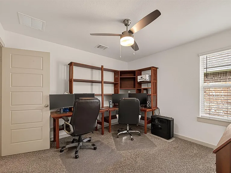 1119 Kinder Sky Ln — Photo 21
