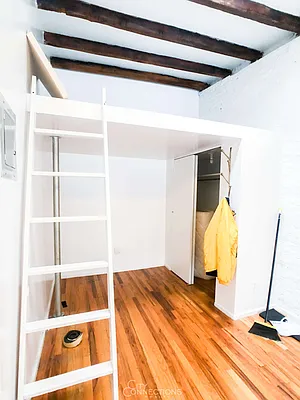 Rented by City Connections Realty | media 11