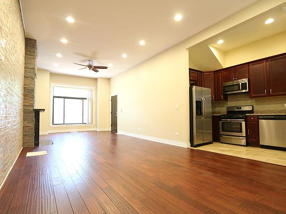 4th image of 712 S Claremont Ave #1