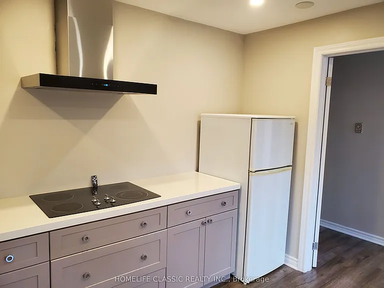 318 Millwood Rd #A — Photo 5