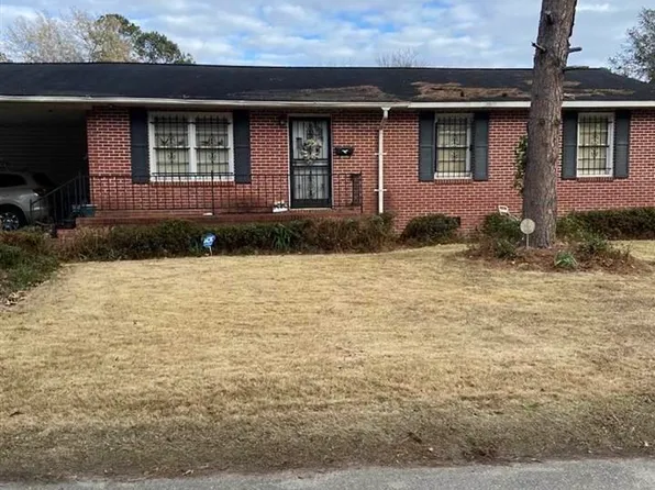 719 Gibson St, Marion, SC 29571