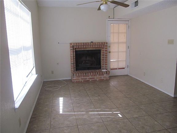 2nd image of 4628 Loma De Arena Ct