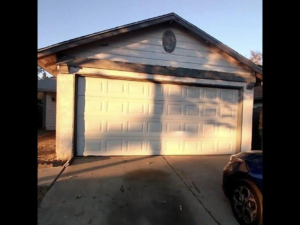 1st image of 5436 Burkshire Dr