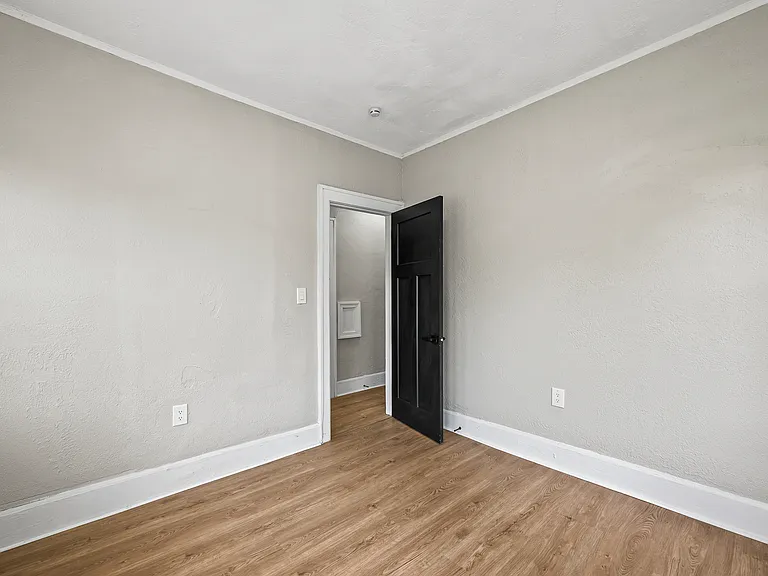 2254 Taylor St #1 — Photo 13