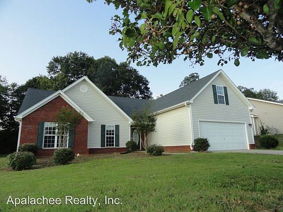 3rd image of 105 Pinkston Ct