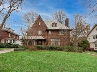 638 Prospect St, Maplewood, NJ 07040