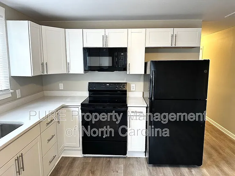 213 Irma Ave — Photo 12