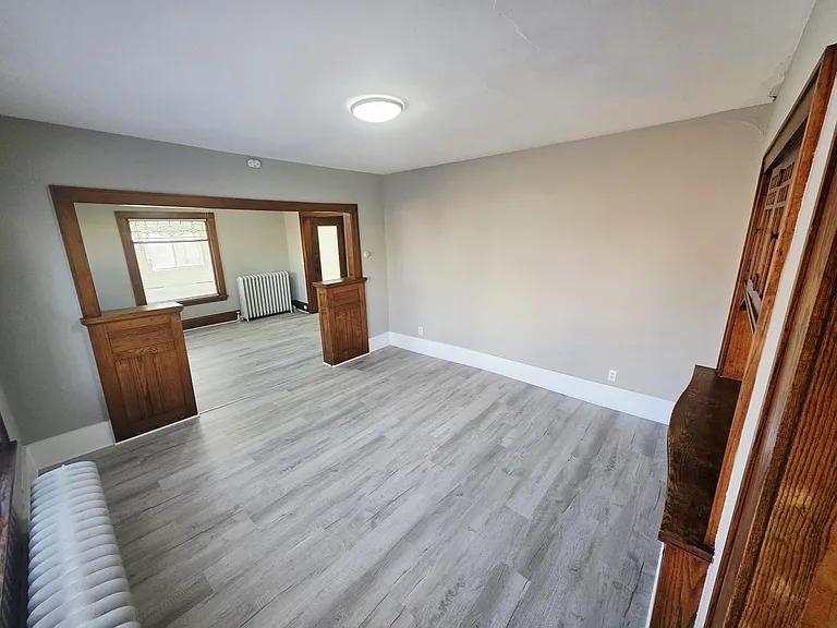 414 33rd Ave N #1 — Photo 8
