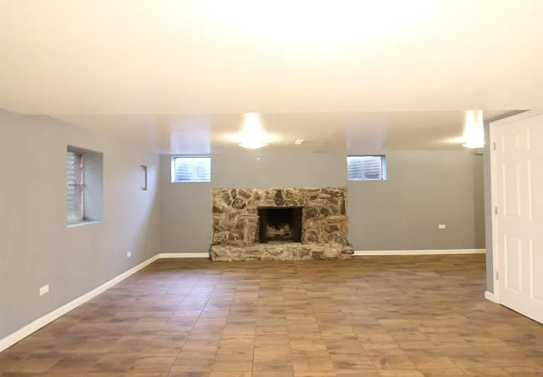 1225 Hunters Ln — Photo 16