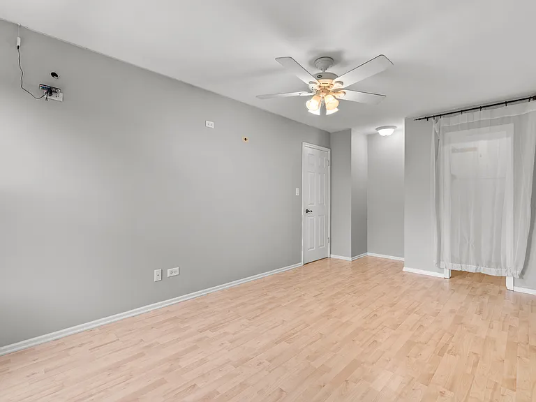146 Inverrary Ln #146 — Photo 13
