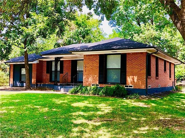 1st image of 2810 E Atoll Dr