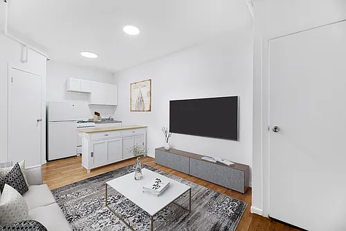 239 W 63rd St #1D Photo 1