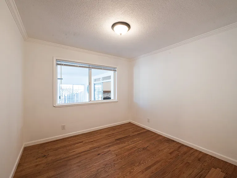 5316 Tanglewood Park Dr — Photo 8