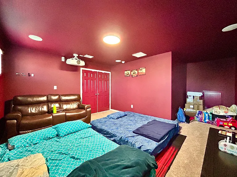 445 Arrowhead Vine St — Photo 28