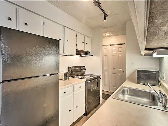 5th image of 7645 E Quincy Ave APT 104