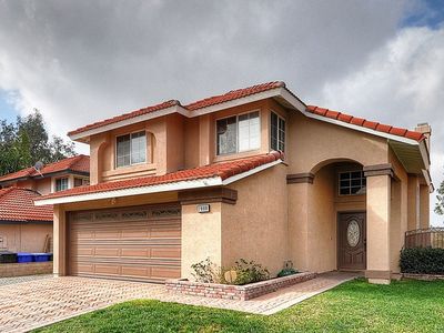 7688 Sun Petal Ct, Fontana, CA, 92336