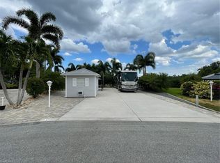 10180 Shadowood Ct, Fort Myers, FL 33905