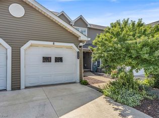 4215 Jennings Ridge Dr, Cleveland, OH 44109