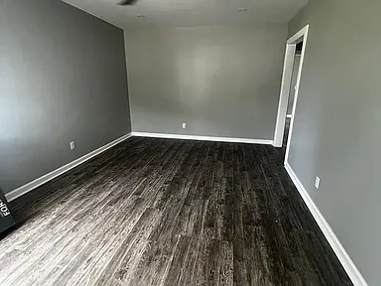 324 Hillcrest Ave #Z1 — Photo 4