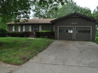 4853 N Gladstone Ave, Kansas City, MO 64119