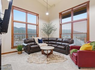 834 McKinley Ave #404, Kellogg, ID 83837