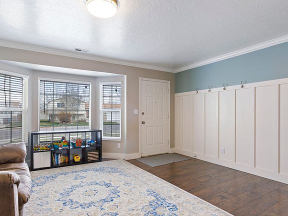5th image of 1541 W 525 S