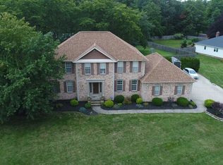 8036 Meloria Ln, Mentor, OH 44060