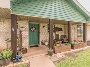 106 Stiles Dr, Midlothian, TX 76065