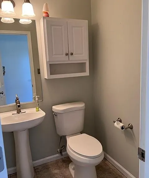 238 Sherbrooke Dr — Photo 7