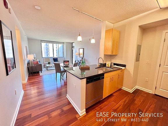 3rd image of 440 L St NW Unit 611