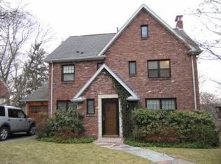 17 Leicester Rd, Belmont, MA 02478