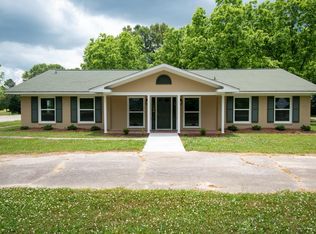 529 Mitchell Ave, Bowdon, GA 30108