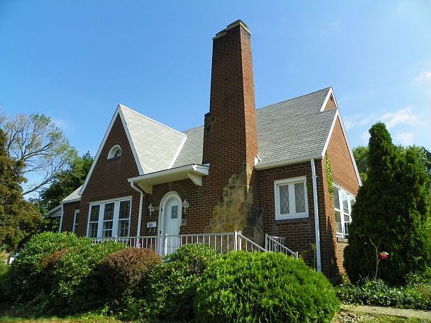 1st image of 801 Harrison Ave