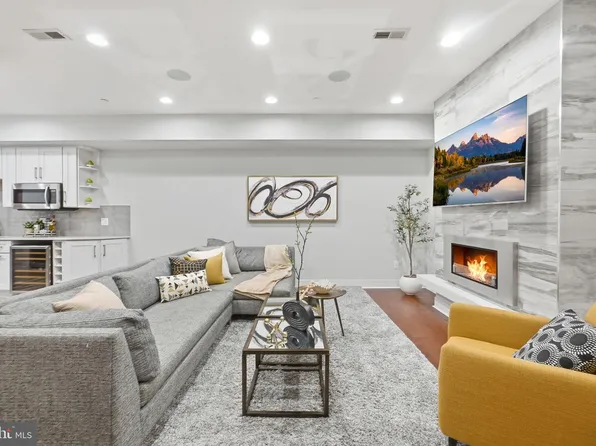 1126 5th St NW #1, Washington, DC 20001