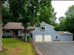 10 Roy Mountain Rd, Prospect, CT 06712