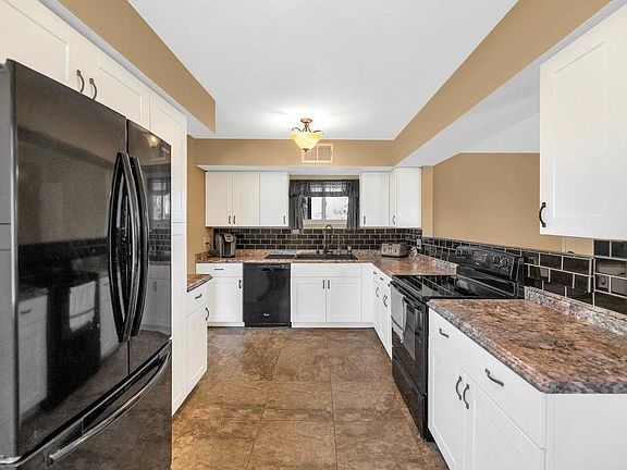 3rd image of 4823 N 57th Dr
