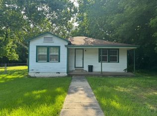 121 Frances St, Mineola, TX 75773